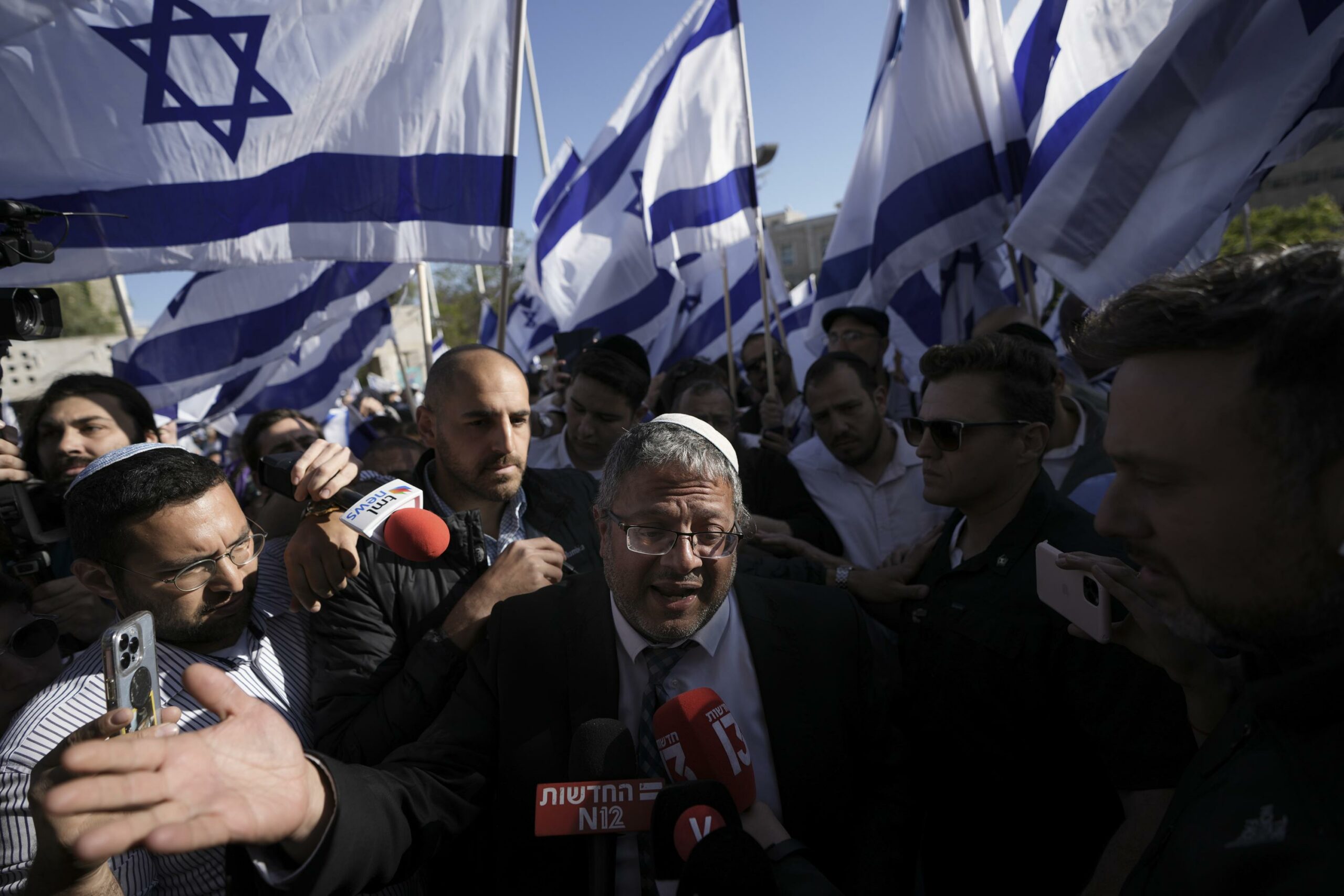 Extremist lawmaker surges ahead of elections in Israel…