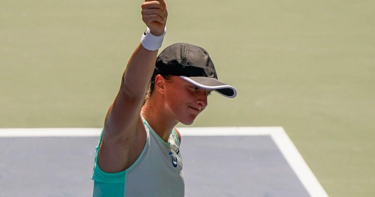 Swiatek takes an easy first step in search of US Open title