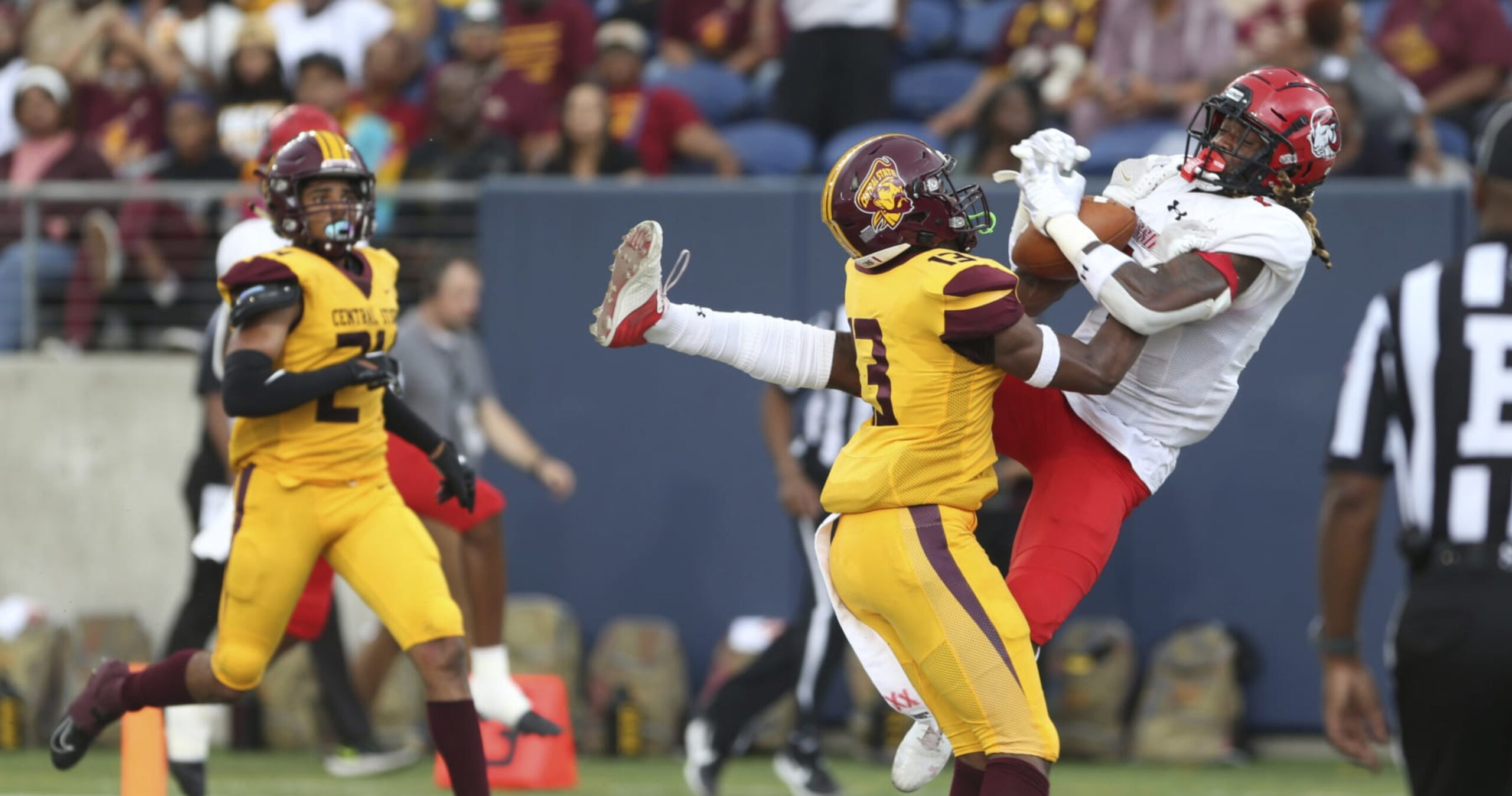 Central State Routs Winston-Salem State in 2022 Black CFB Hall of Fame Classic
