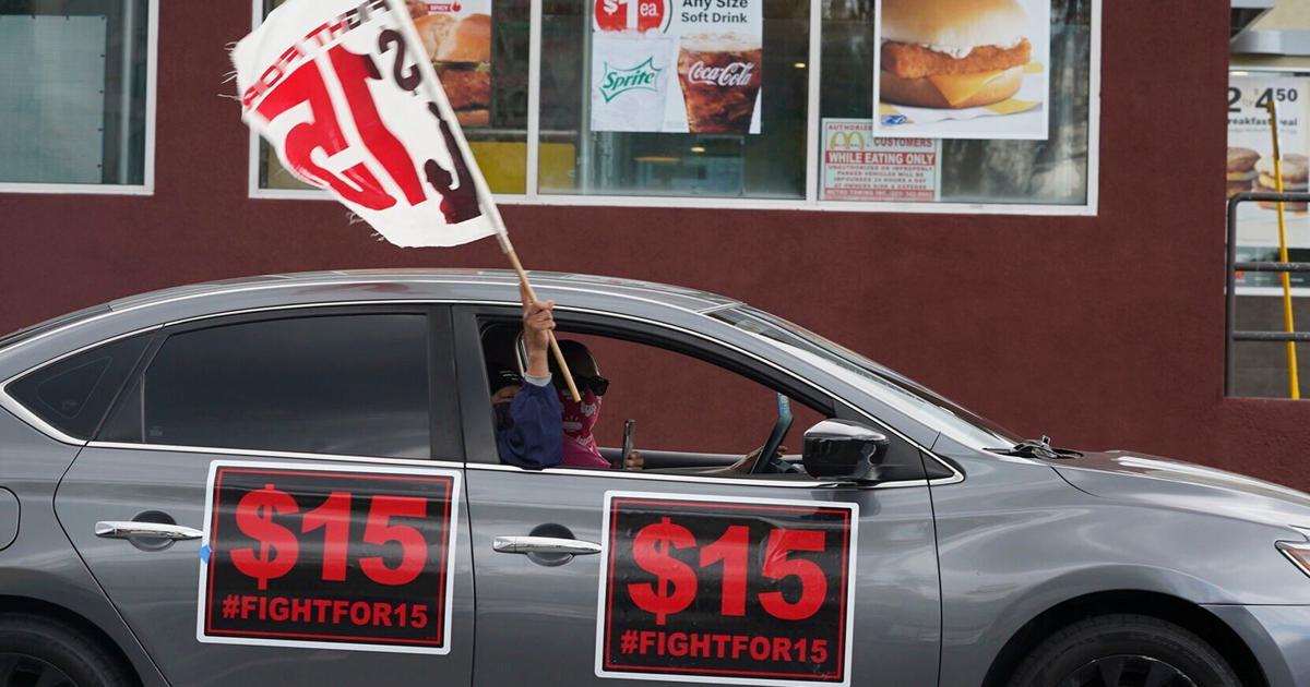 California governor signs landmark law for fast food workers