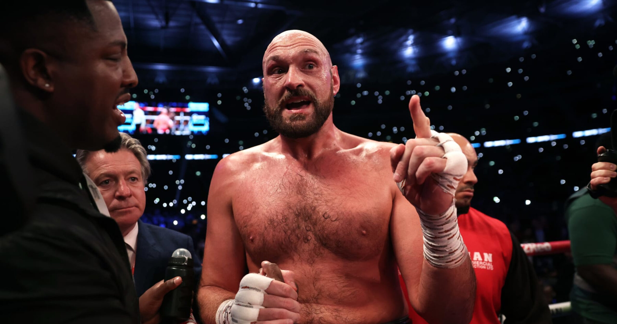 Tyson Fury Calls out Anthony Joshua, Offers Him WBC Heavyweight Title Fight